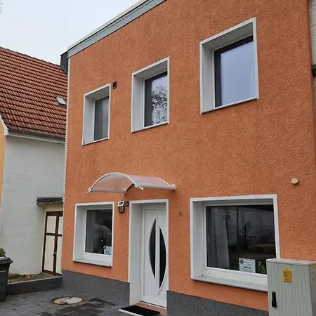 Gaestehaus-ferienwohnung-appartement Mit Terrasse - Naehe Kliniken/ Herzzentrum * Bad Oeynhausen