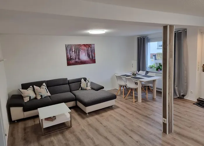 Gaestehaus-ferienwohnung-appartement Mit Terrasse - Naehe Kliniken/ Herzzentrum شقة *